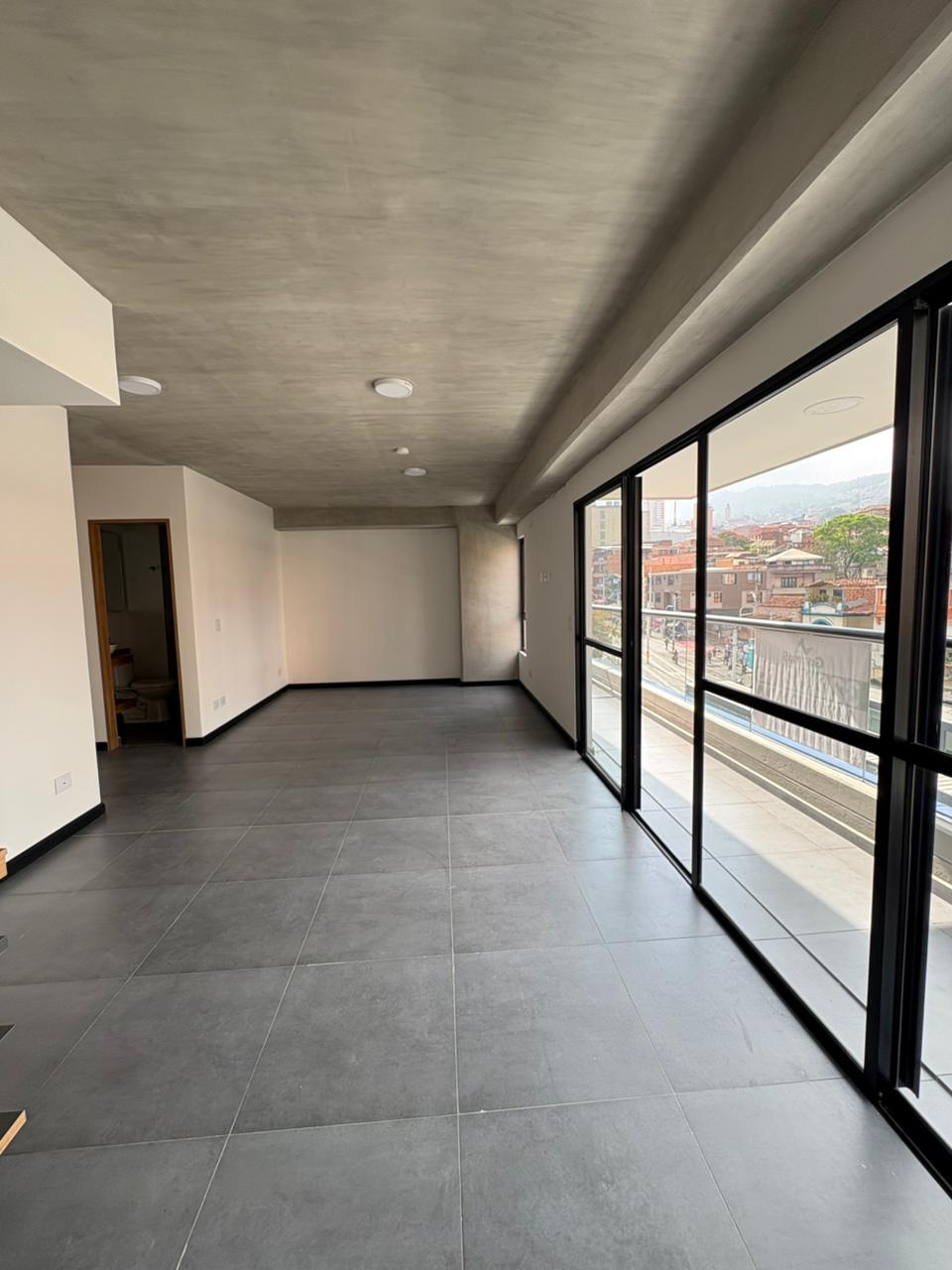 Aparta estudio/ Oficina - Medellín